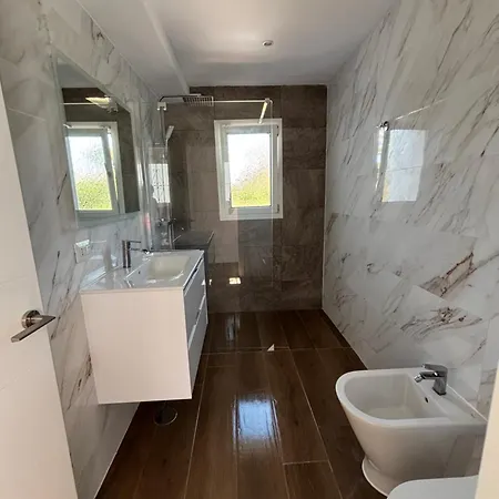 Apartman Paraiso *